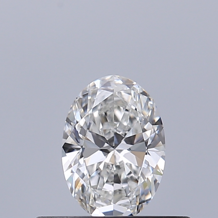 Oval 0.3 ct F VVS1