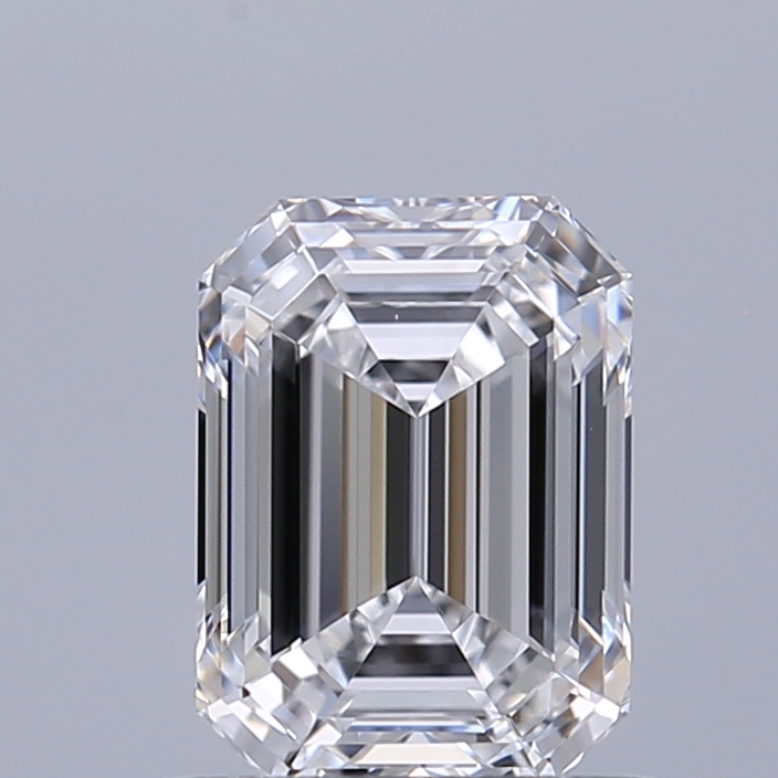 Emerald 0.81 ct D VVS2
