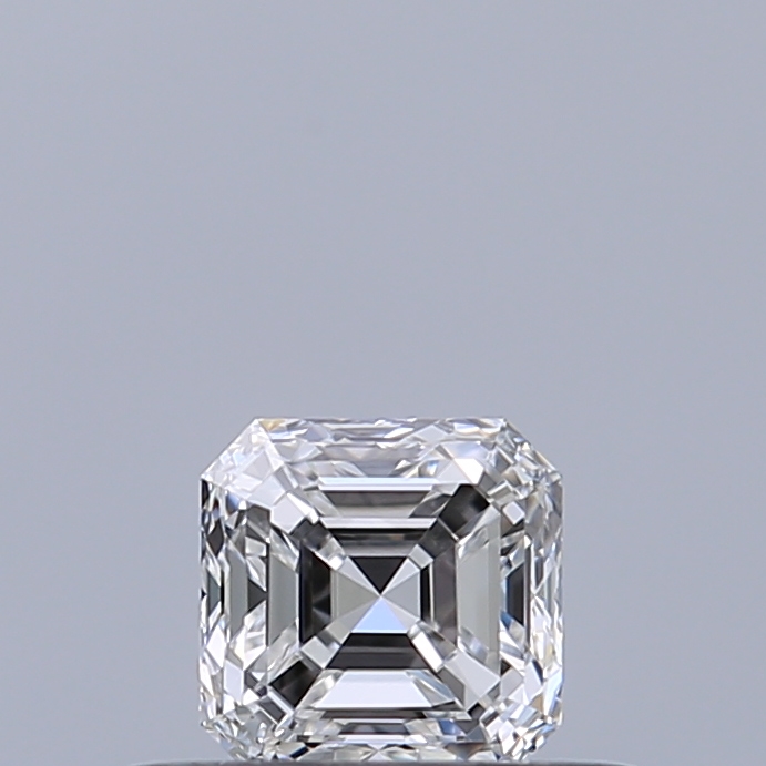 Emerald 0.3 ct D VVS2