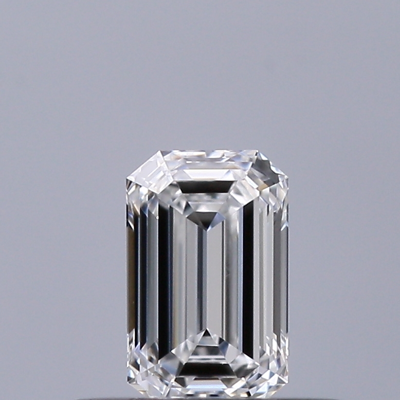 Emerald 0.3 ct E VVS1