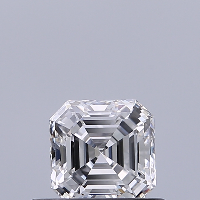 Emerald 0.41 ct D VVS2