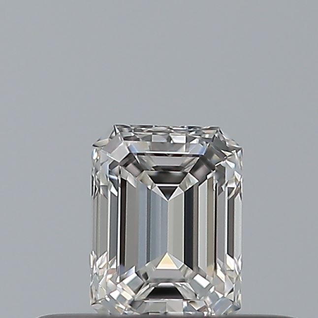 Emerald 0.23 ct F IF