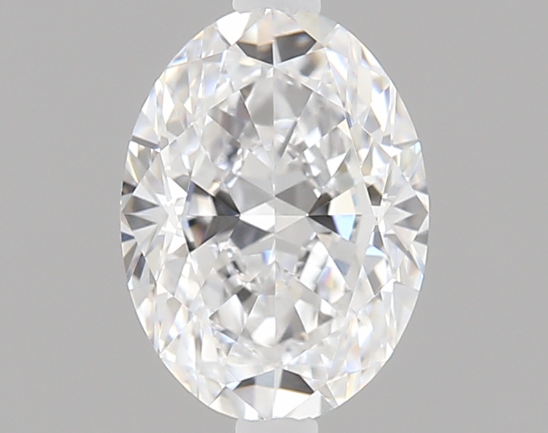 Oval 0.7 ct D VS1