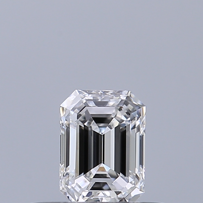 Emerald 0.3 ct D VVS1