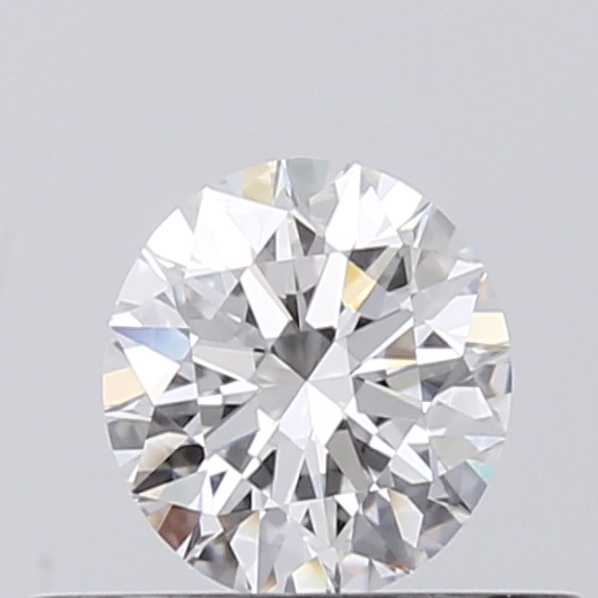 Round 0.3 ct F VVS1