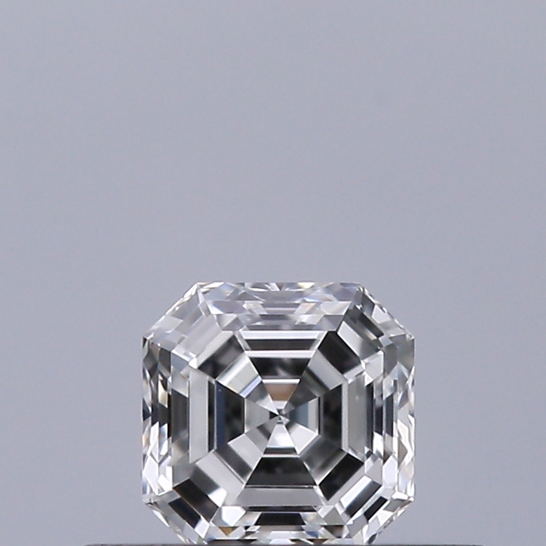 Emerald 0.3 ct E VVS1