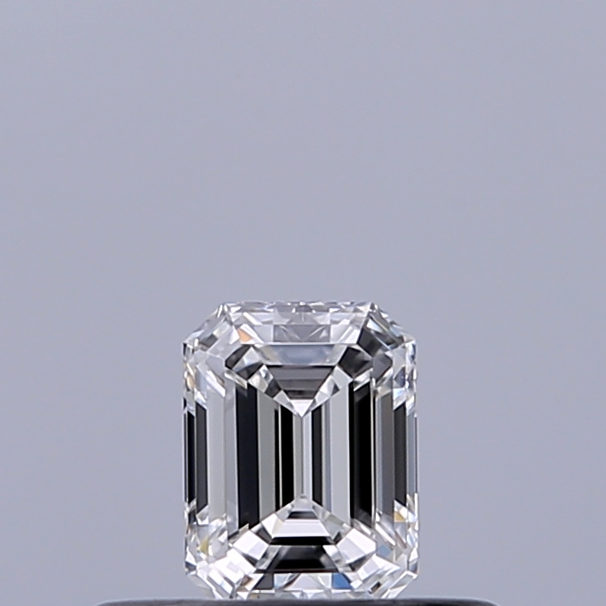 Emerald 0.24 ct D VVS2