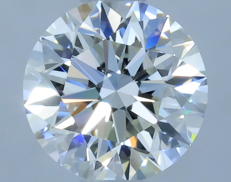 Round 0.53 ct J VVS2