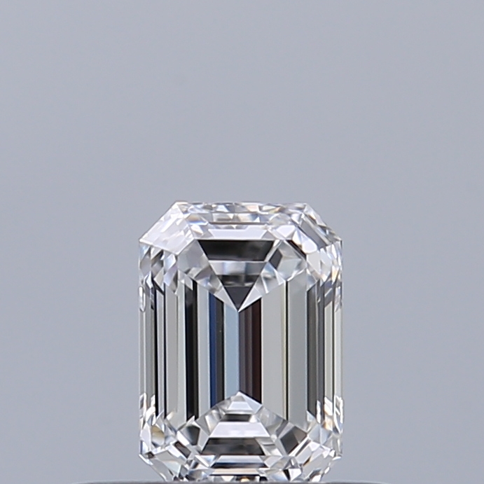 Emerald 0.33 ct D VVS1