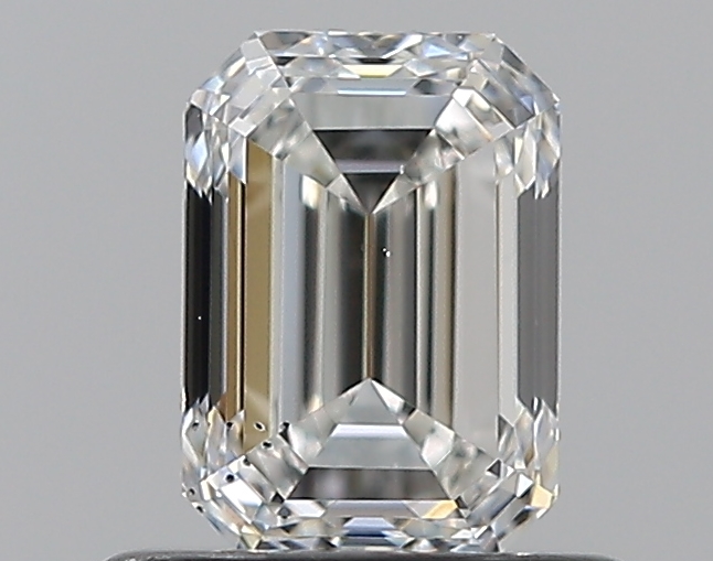 Emerald 0.7 ct H SI2