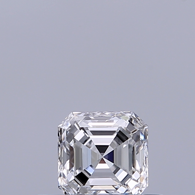 Emerald 0.3 ct D VVS2