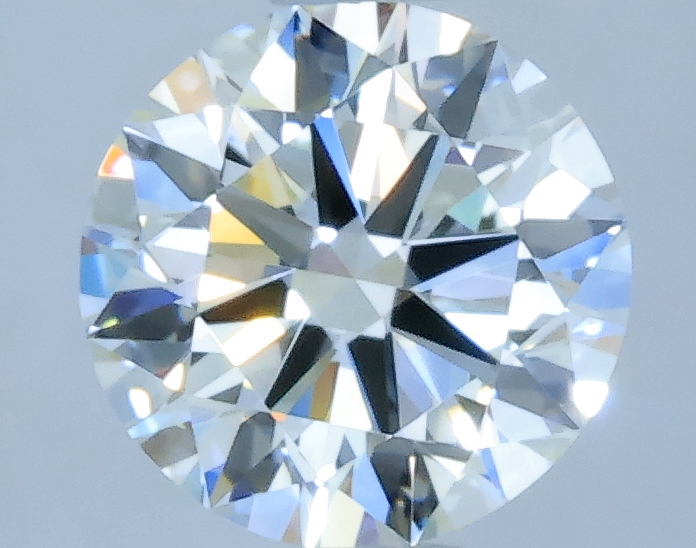 Round 0.9 ct L VVS1