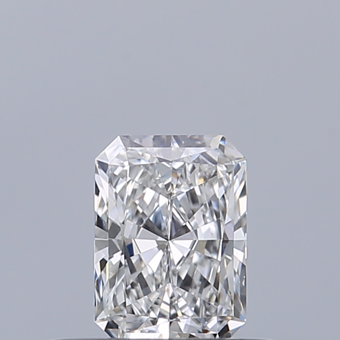 Radiant 0.32 ct D VVS1