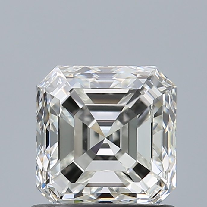 Emerald 0.9 ct F VVS2