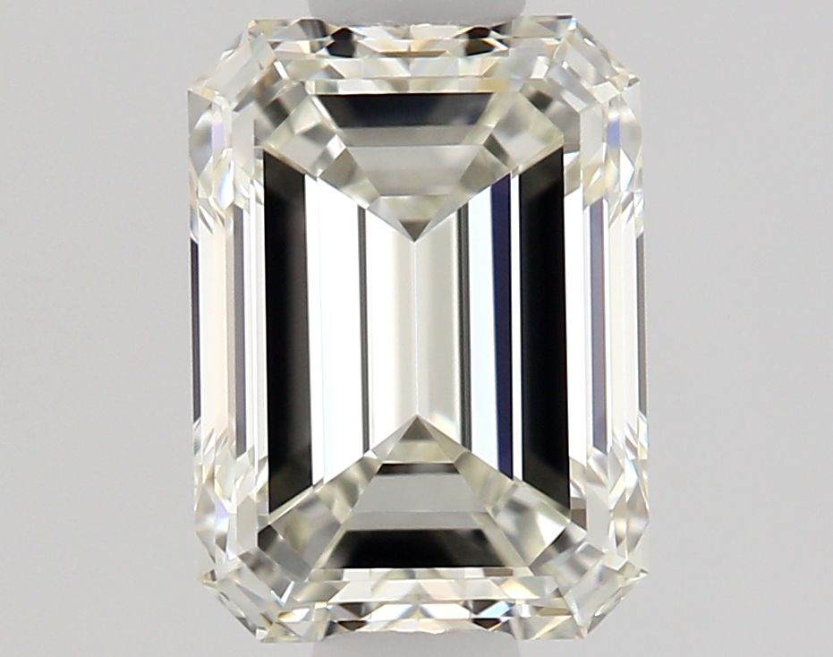 Emerald 0.9 ct J VVS1