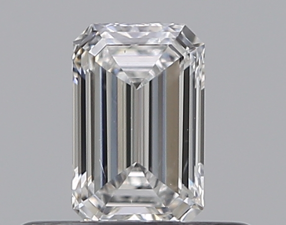 Emerald 0.3 ct E VVS2