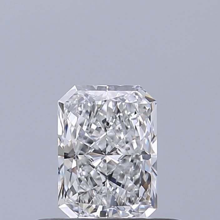 Radiant 0.35 ct D VVS2