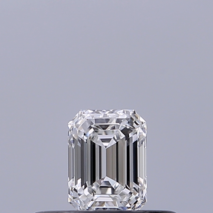 Emerald 0.23 ct E VVS2