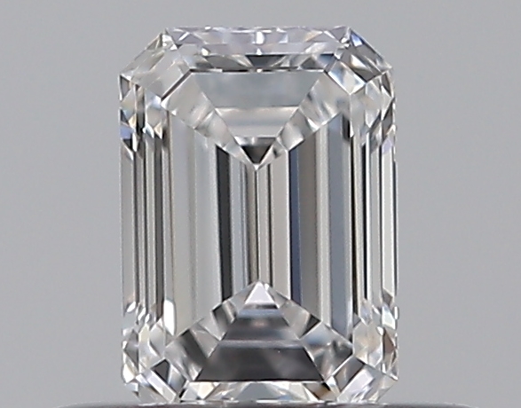 Emerald 0.32 ct D VS1