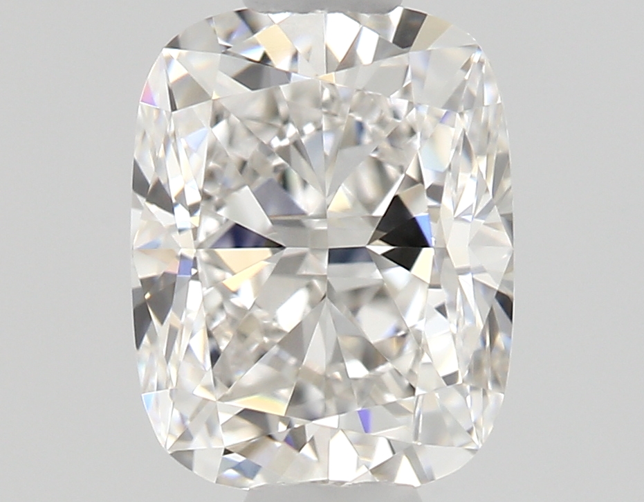 Cushion 0.7 ct F IF