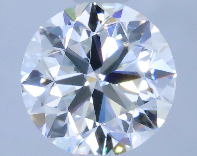 Round 0.7 ct G VVS2