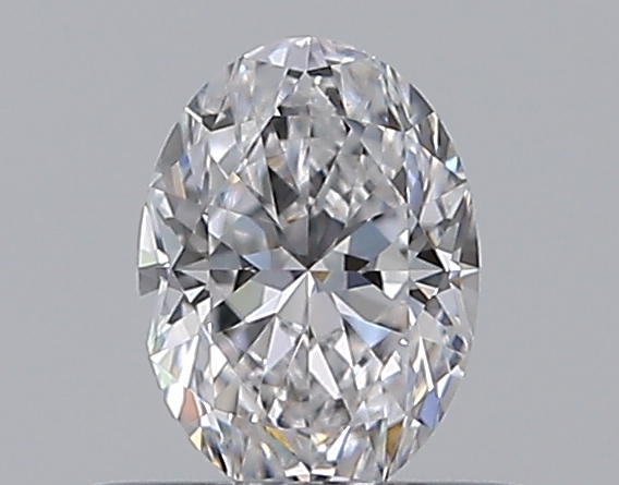 Oval 0.4 ct D VS2