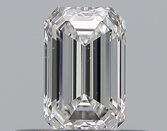 Emerald 0.35 ct E VS2