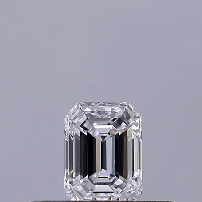 Emerald 0.23 ct D VVS1