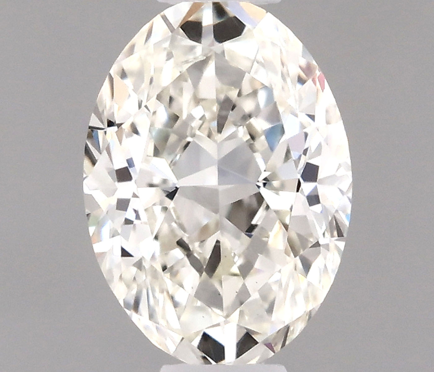 Oval 0.4 ct H SI1