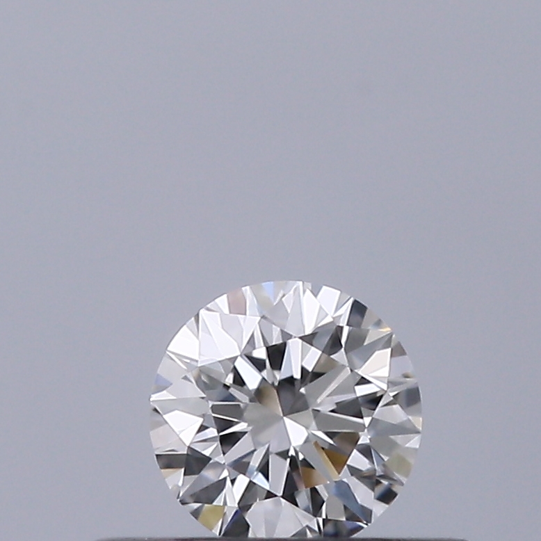 Round 0.21 ct E VVS1