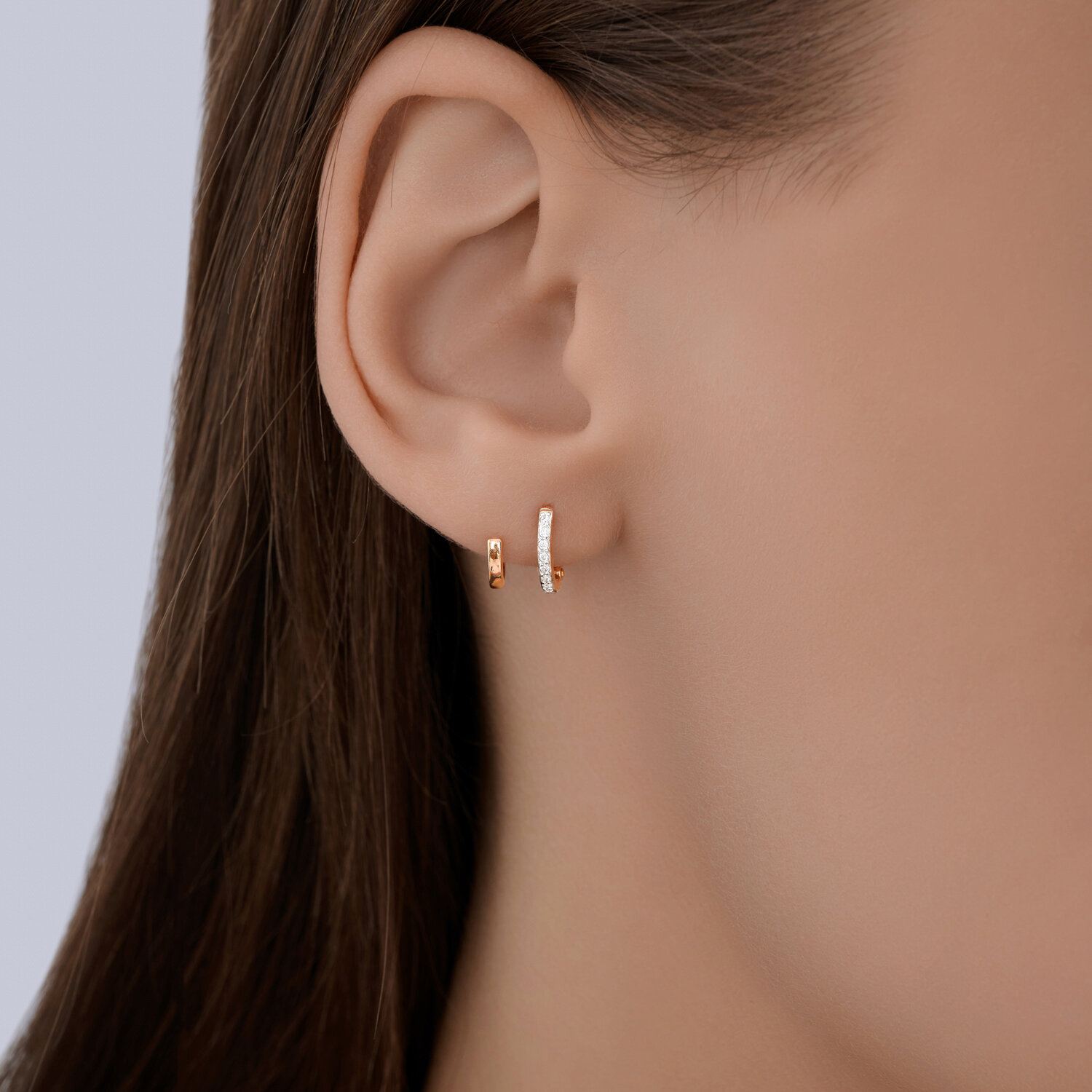 Sokolov gold earring with zirconia - image 3
