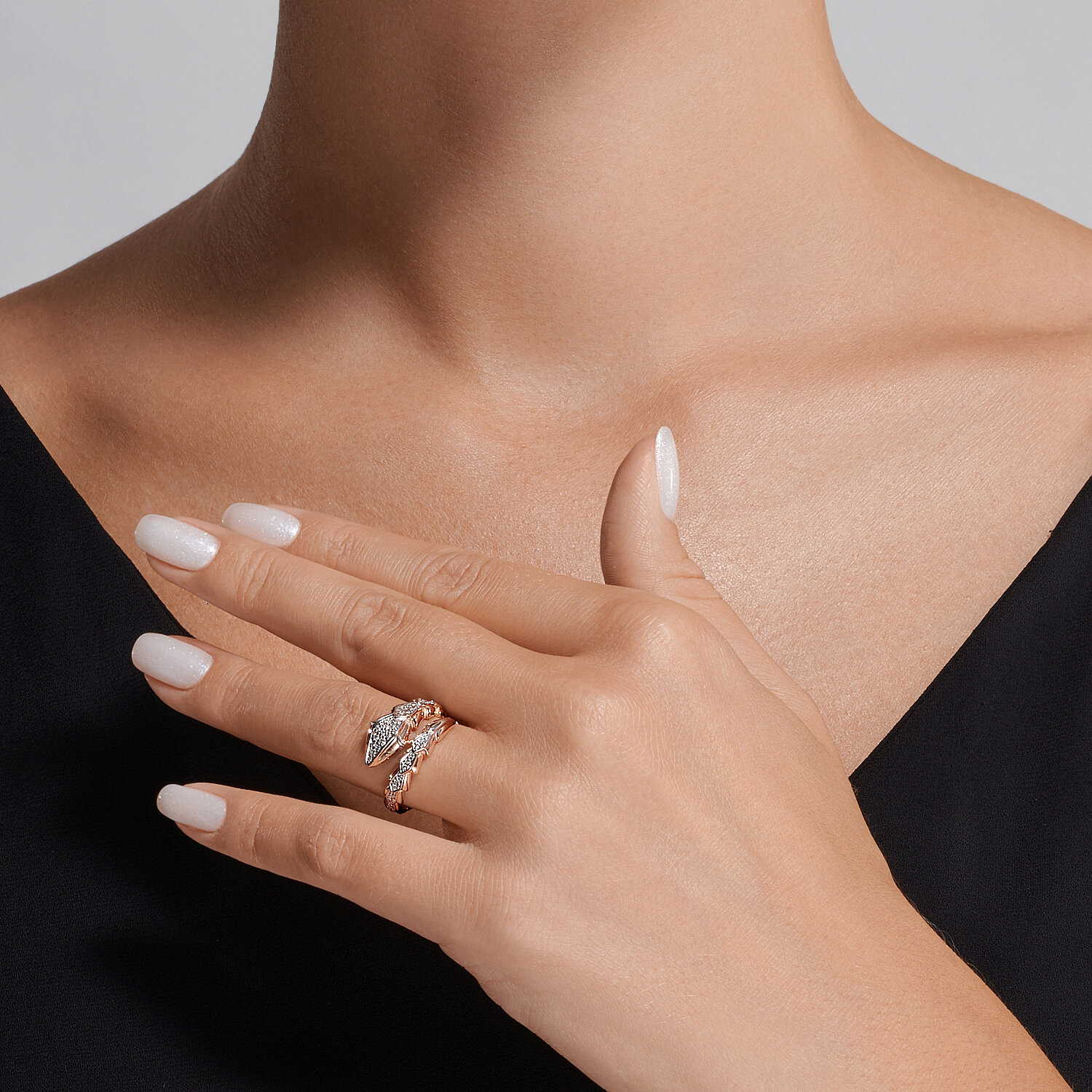 Inel Sokolov din aur cu diamante - image 4