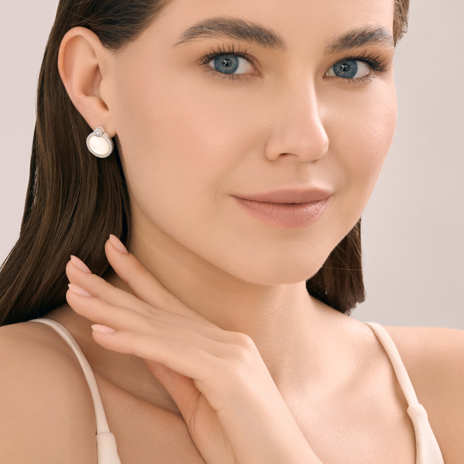 Sokolov silver earrings with mother-of-pearl and zirconia - image 4