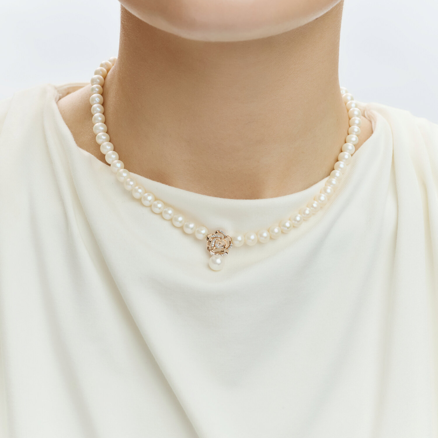 Sokolov gold necklace with pearls and zirconia - image 3