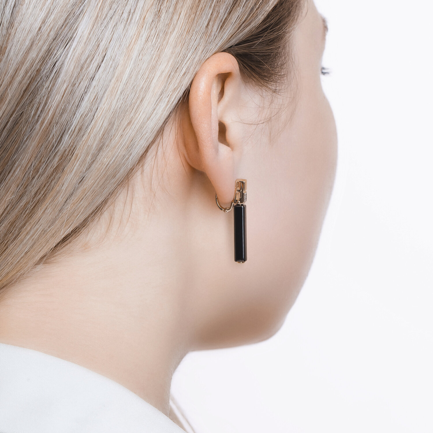 Серьги Sokolov из золота с бриллиантами и керамическими вставками - image 4