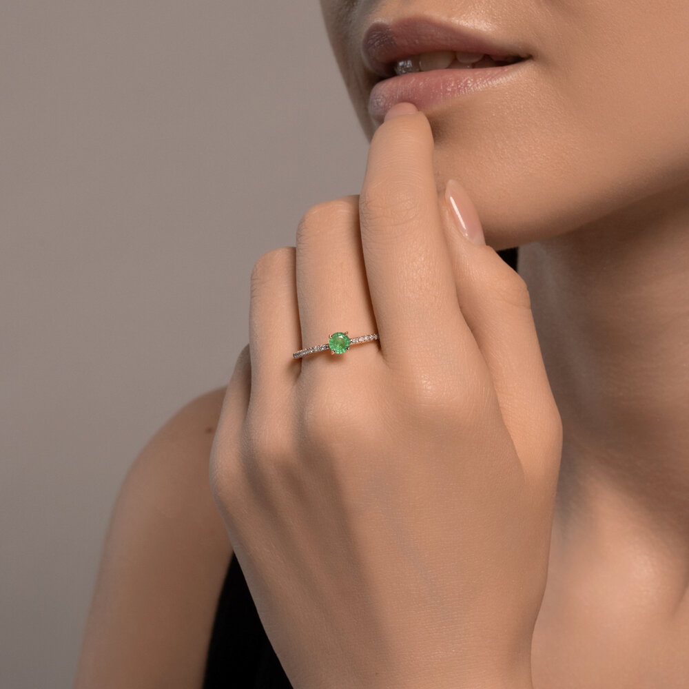 Inel Sokolov din aur cu smarald si diamante - image 5