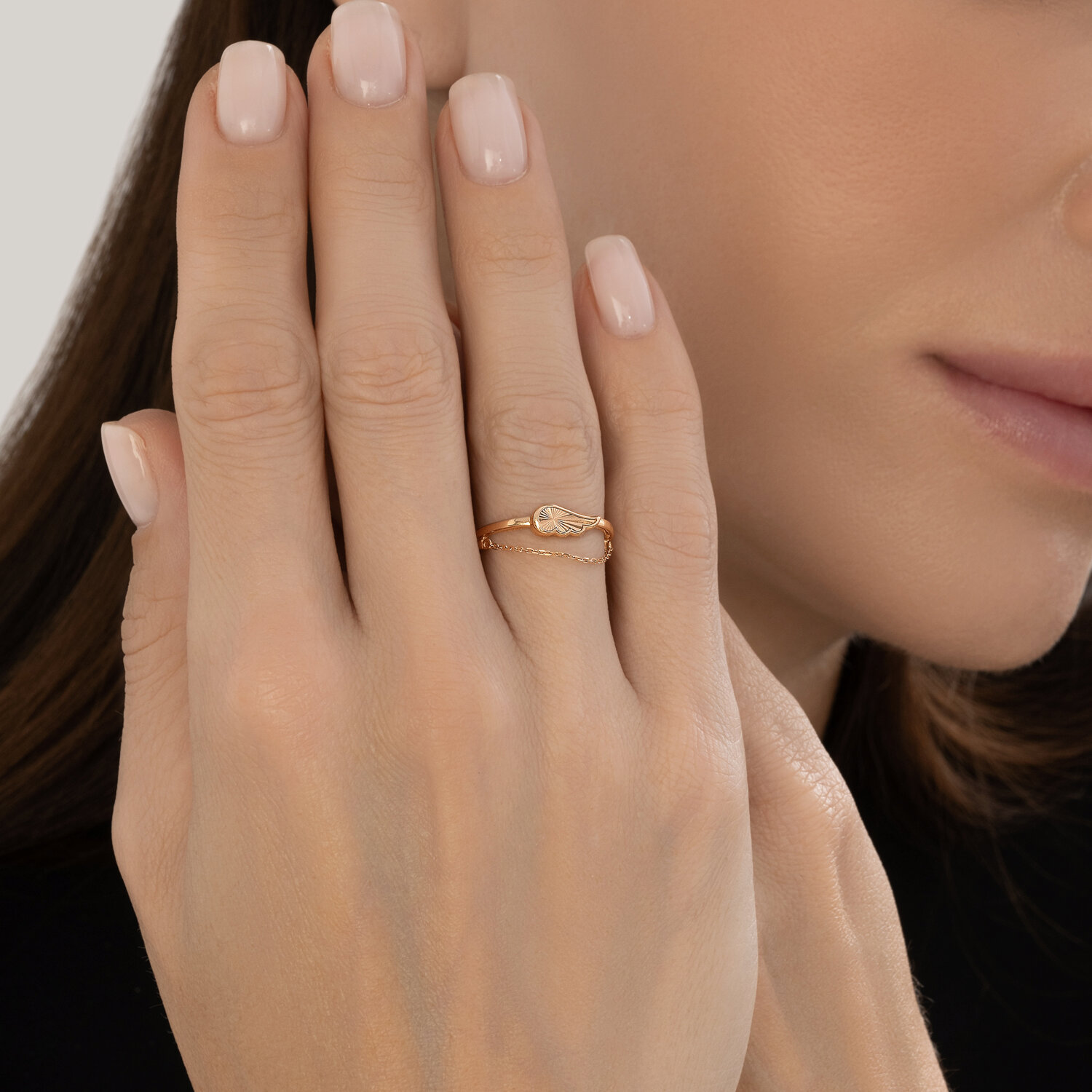 Inel Sokolov din aur - image 3