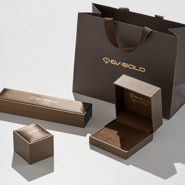 Ev Gold wedding ring in gold - image 2